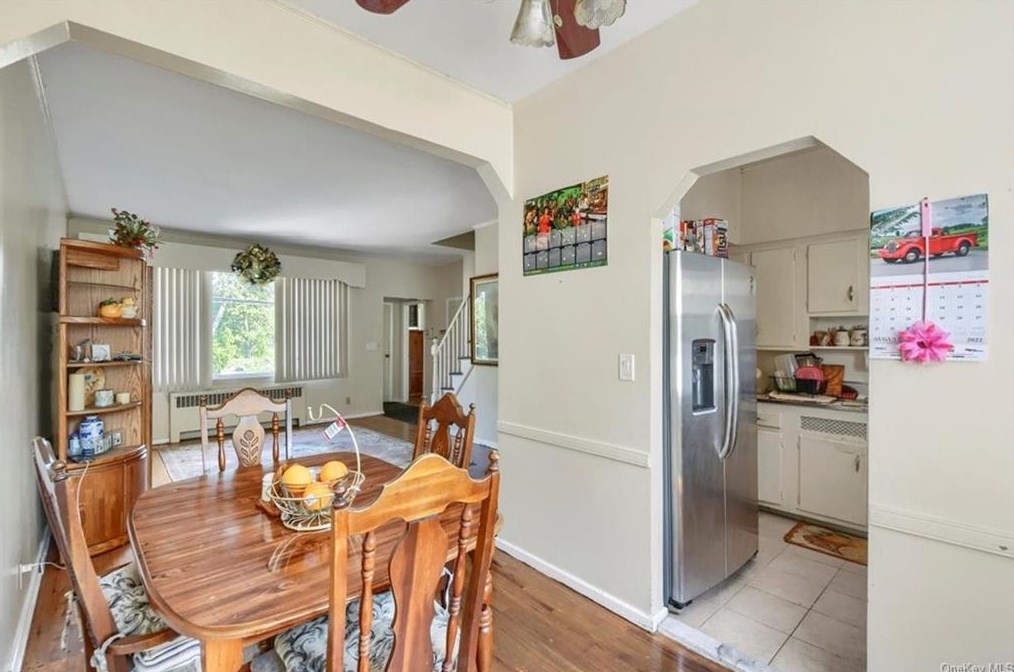 1293 Nepperhan Ave, Yonkers NY 10703-1026 exterior