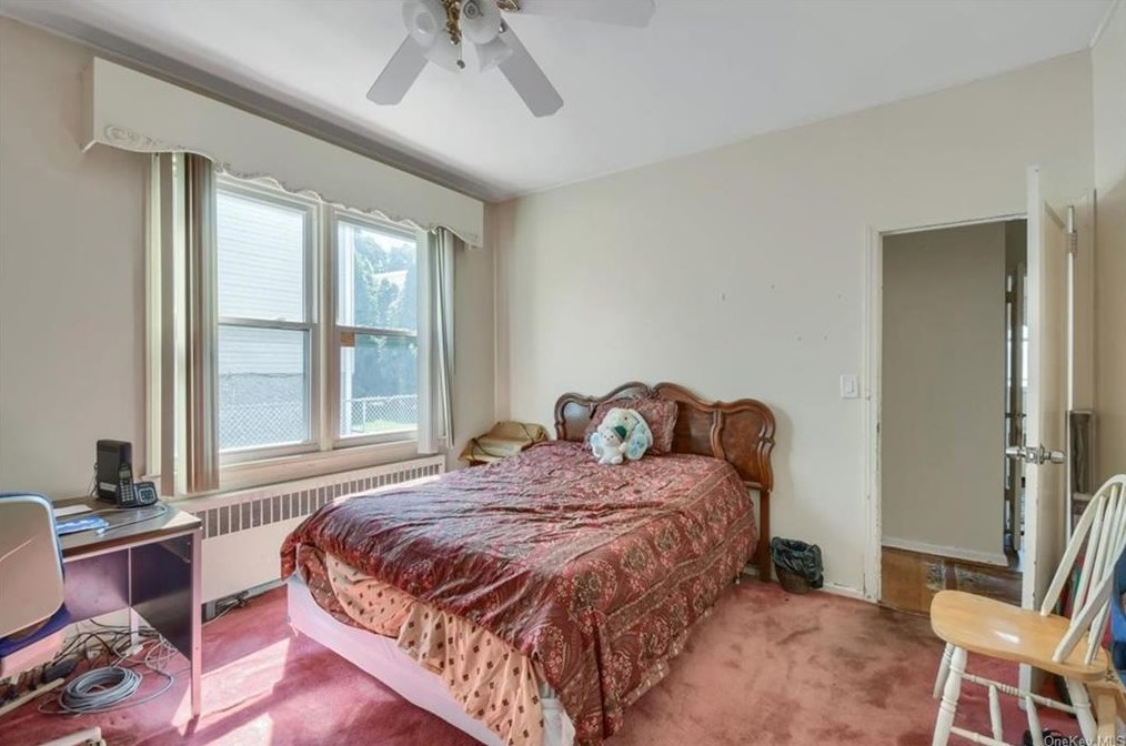 1293 Nepperhan Ave, Yonkers NY 10703-1026 exterior