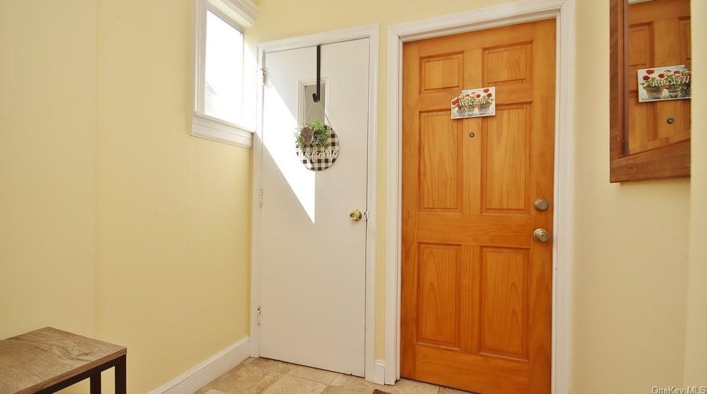 1616 Rose Ave, Mamaroneck NY  10543-3132 exterior