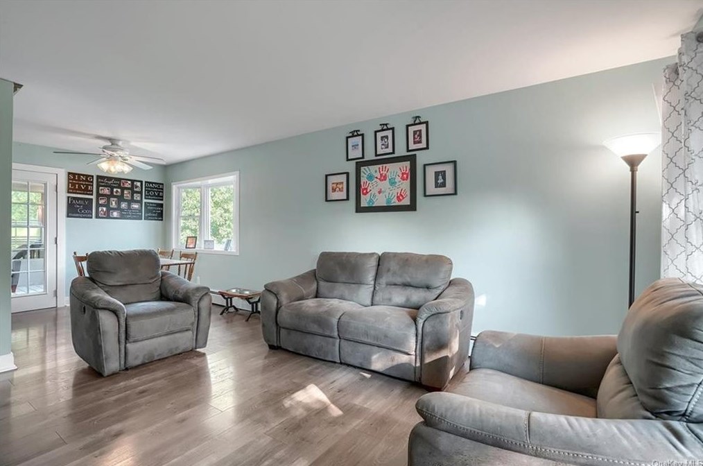 43 Maple Ln, Monroe NY  10950-1024 exterior