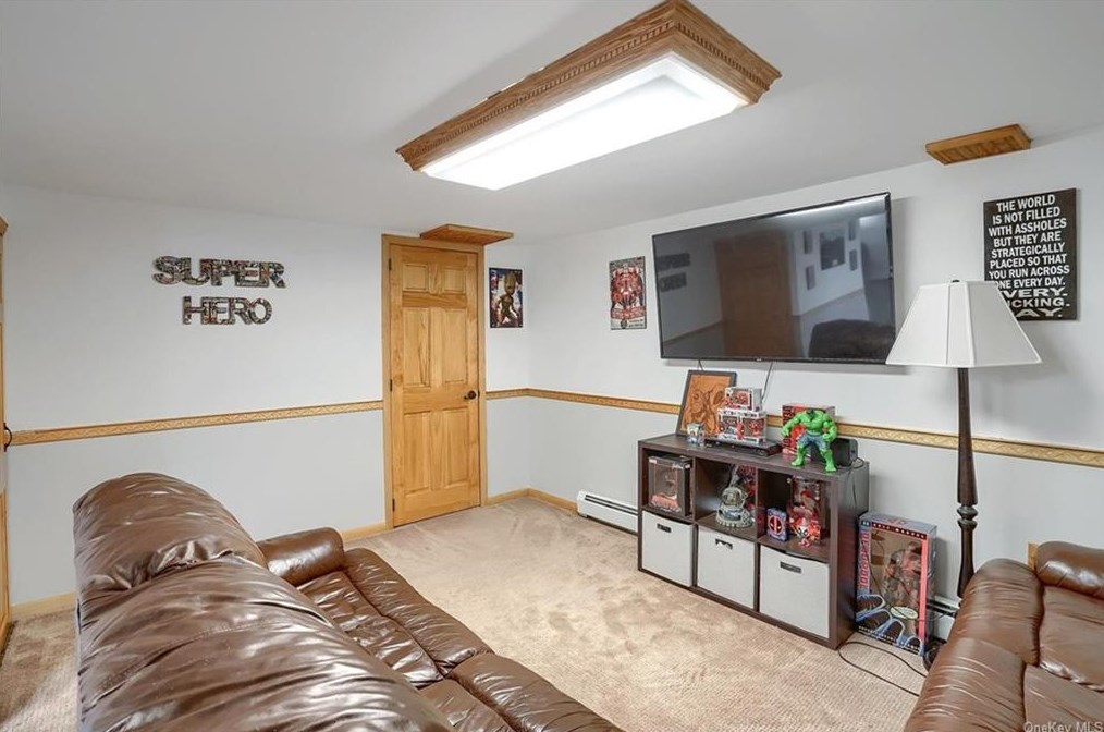 43 Maple Ln, Monroe NY  10950-1024 exterior