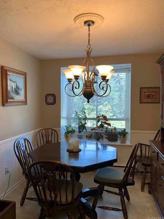 510 Drew Ln, Kent Lakes NY 10512-3750 exterior