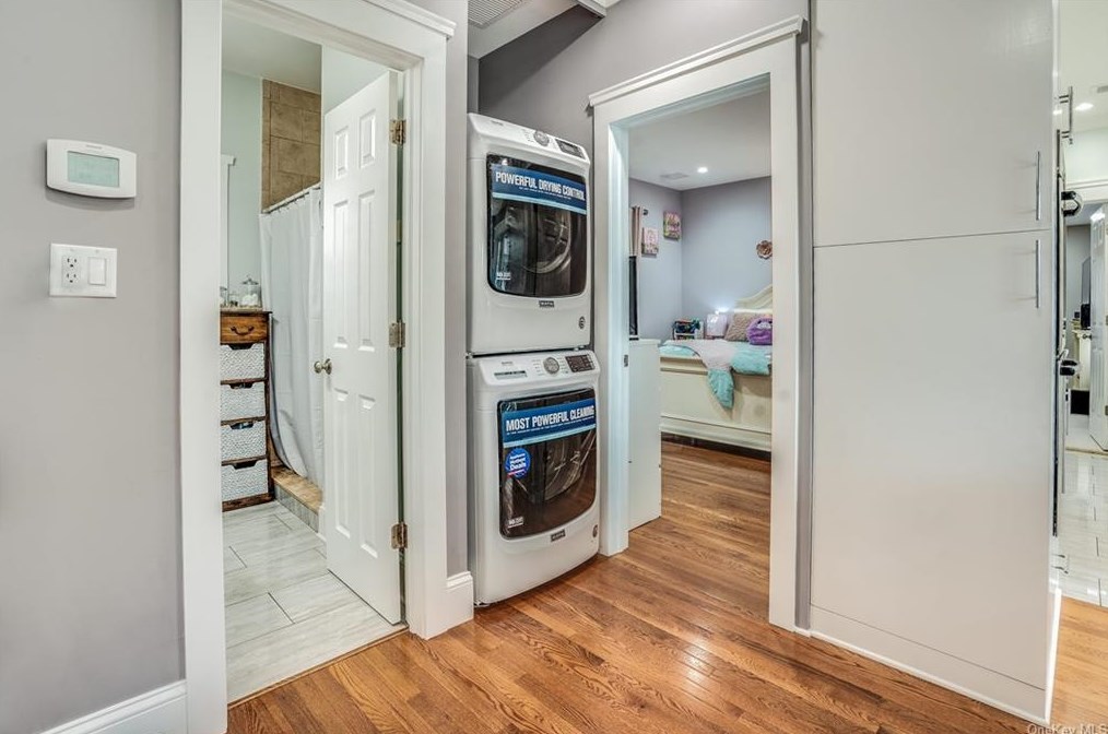 46 Mathes St, Lake Peekskill NY 10537-1304 exterior