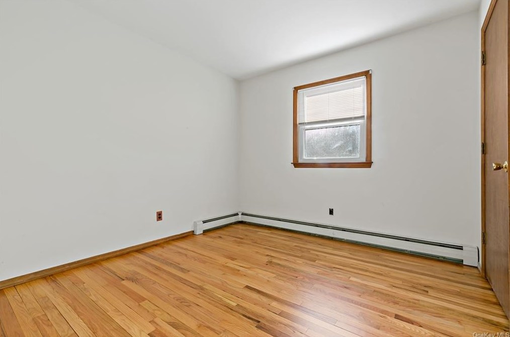 10 Terra Nova Dr, East Fishkill NY  12533-5101 exterior