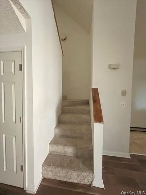 8 Fox Run, Woodridge NY  12789-5227 exterior