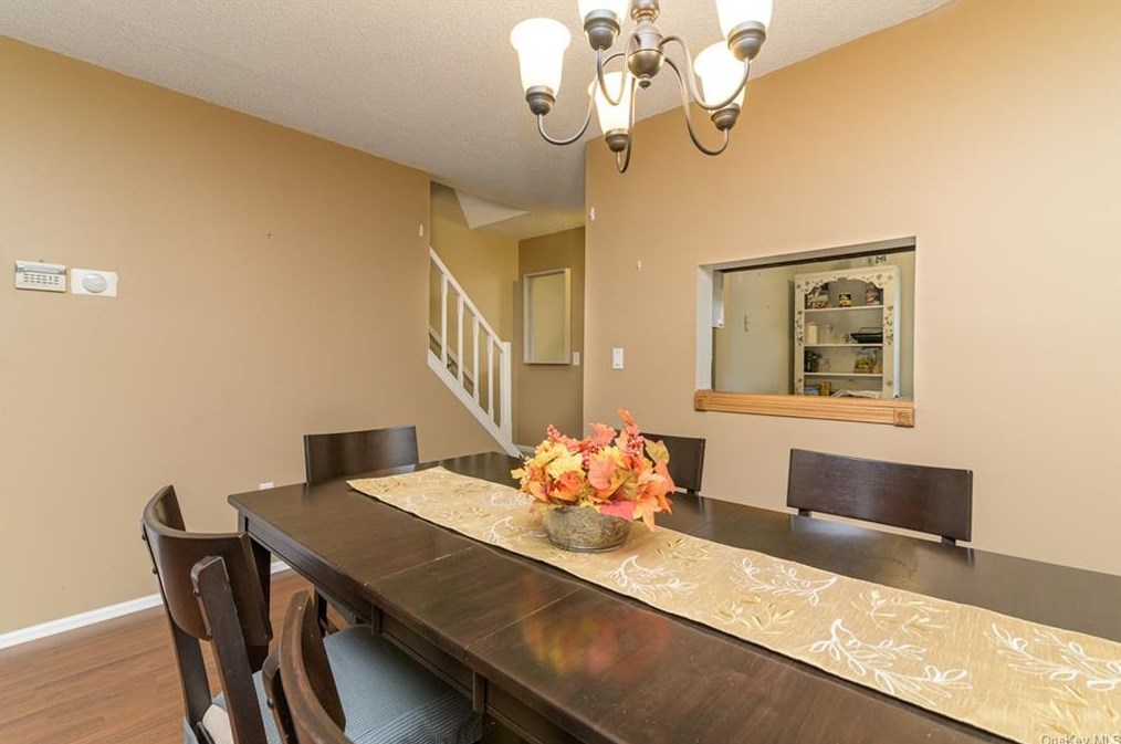 49 Winchester Ave, Peekskill NY 10566-6804 exterior