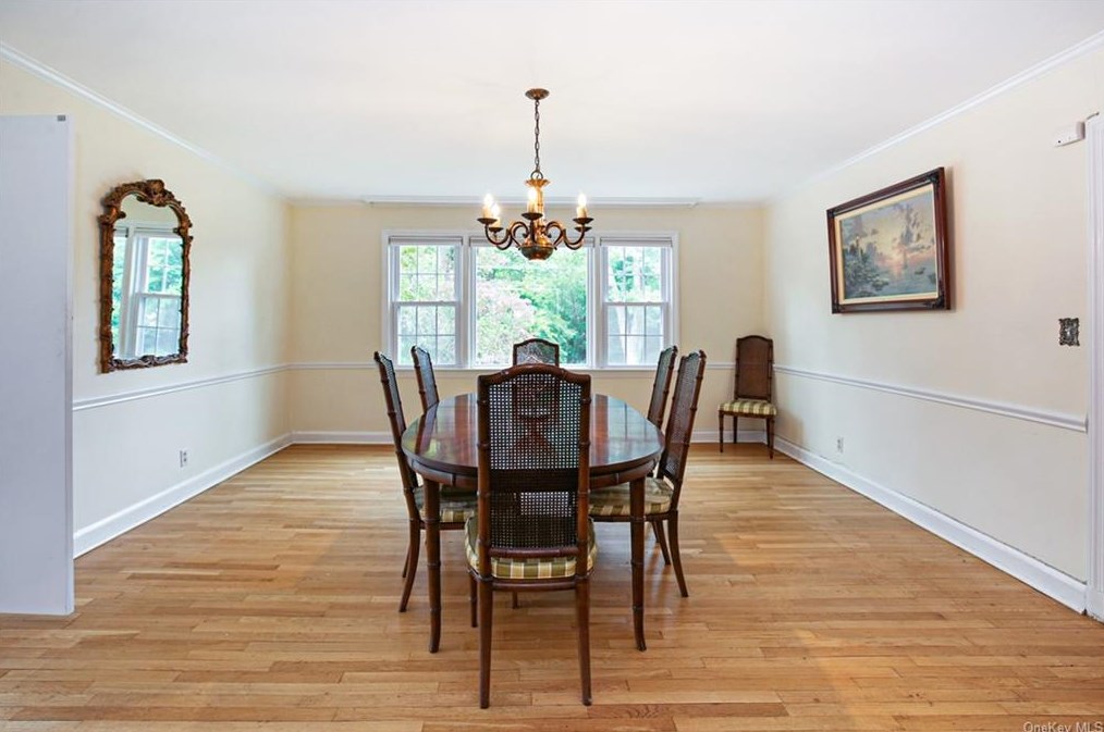 567 North St, Rye NY  10580-1967 exterior