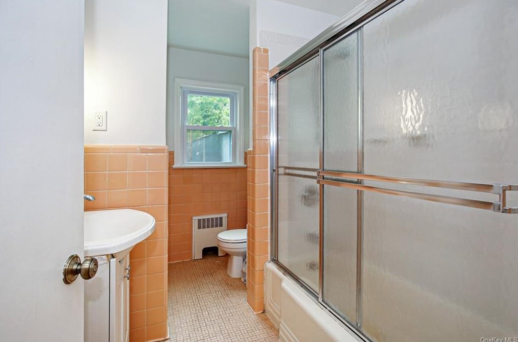 567 North St, Rye NY  10580-1967 exterior