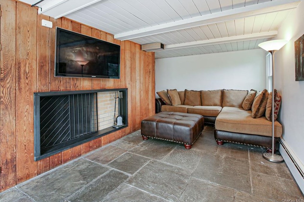 567 North St, Rye NY  10580-1967 exterior