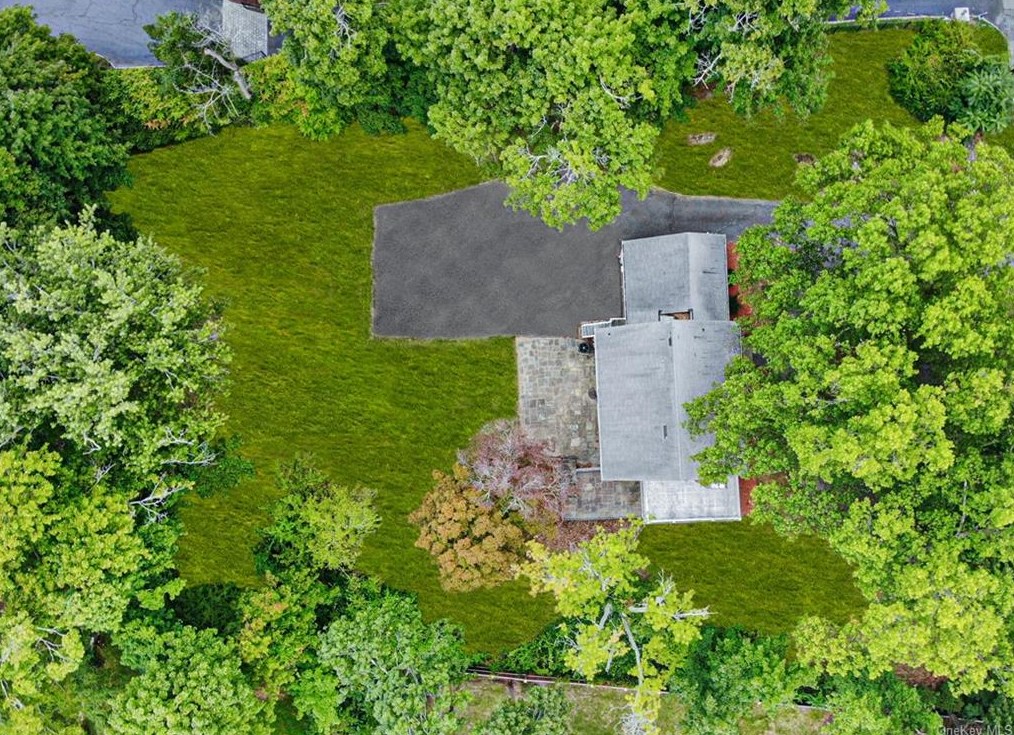 567 North St, Rye NY  10580-1967 exterior