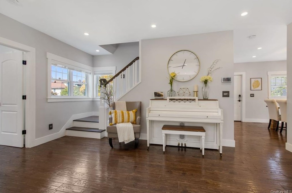 1300 Hudson Ave, Peekskill NY 10566-3302 exterior