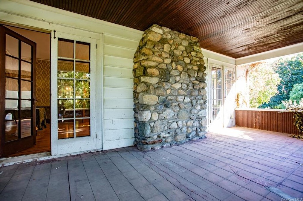 1435 Elm St, Peekskill NY 10566-3304 exterior