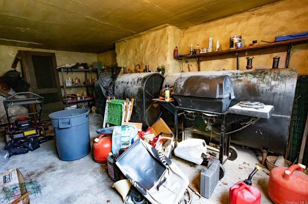 1435 Elm St, Peekskill NY 10566-3304 exterior