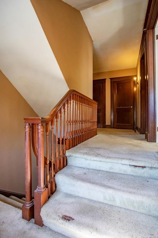 1435 Elm St, Peekskill NY 10566-3304 exterior