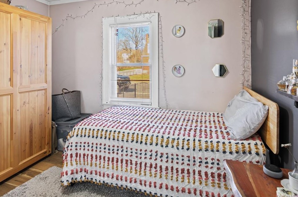 1 Vine St, Beacon NY  12508-3214 exterior