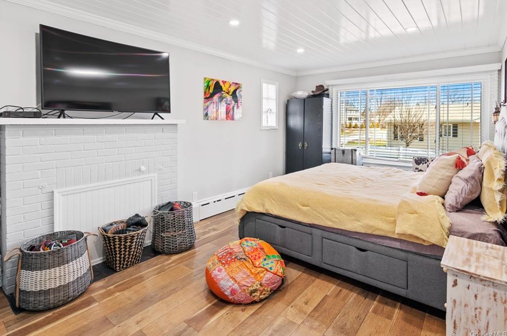 1 Vine St, Beacon NY  12508-3214 exterior