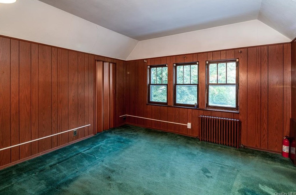 1800 Seabury Pl, Peekskill NY  exterior