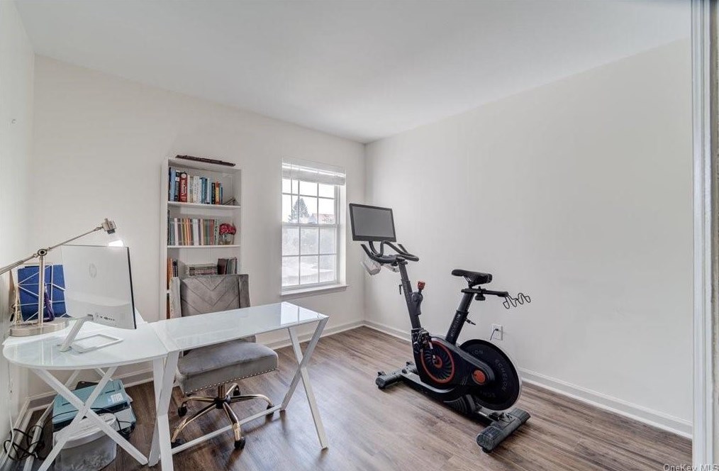 1174 Washington Grn, Newburgh NY  12553-6921 exterior