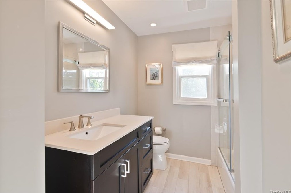 4 Gem Ct, New City NY  10956-7018 exterior