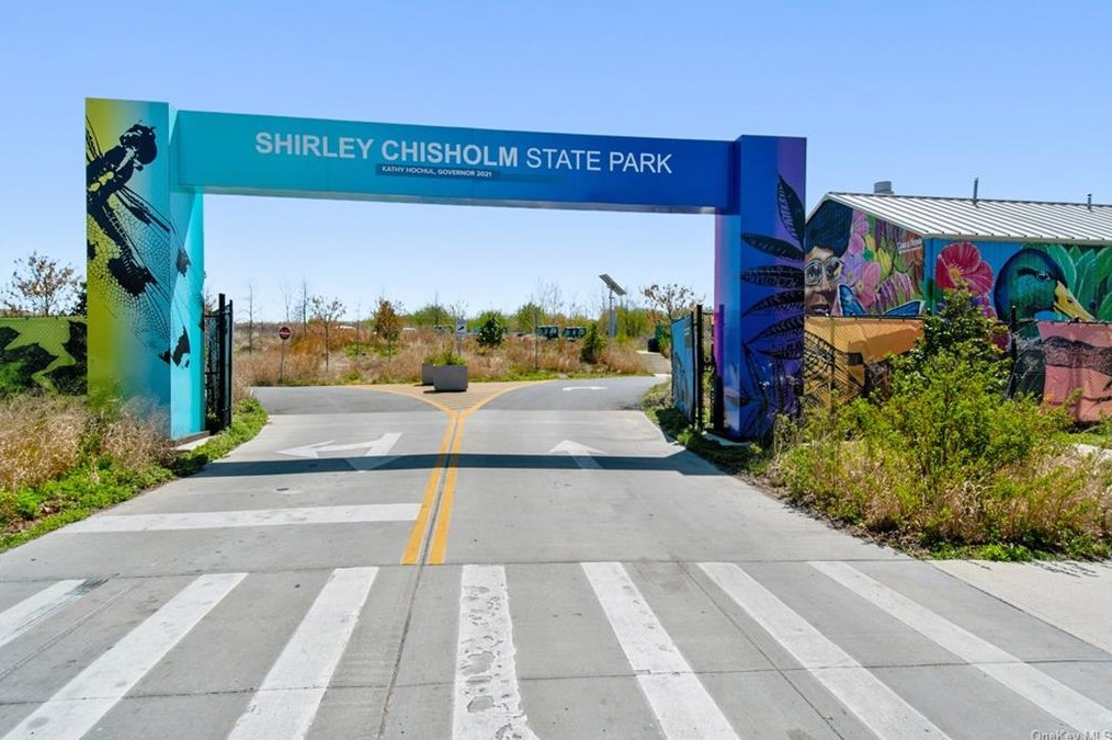 12205 Flatlands Ave, Brooklyn NY  11207-9052 exterior