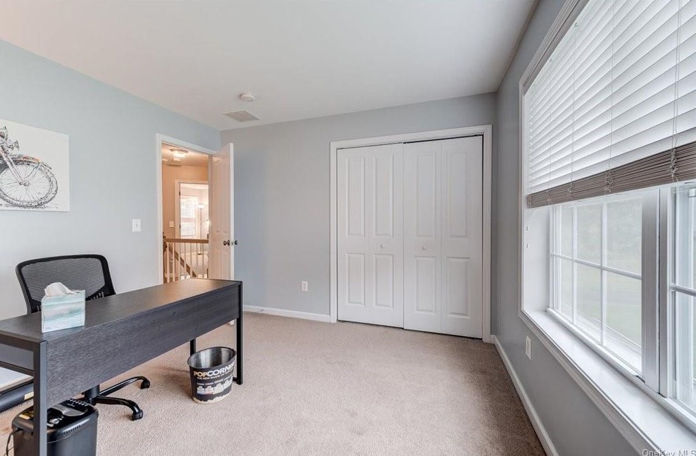 6 Allyson Ct, Goshen NY  10924-5513 exterior