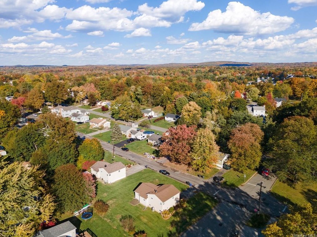 21 Alfred Pl, Walden NY  12586-1334 exterior