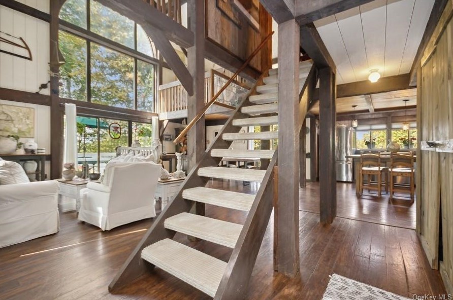 20 Woodland Terrace Ct, Kent Lakes NY  10512-3601 exterior