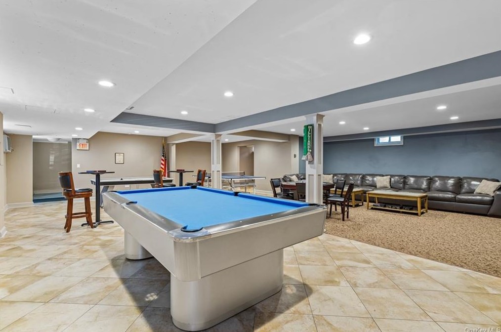 83 Glen Keith Rd, Glen Cove NY  11542-3514 exterior