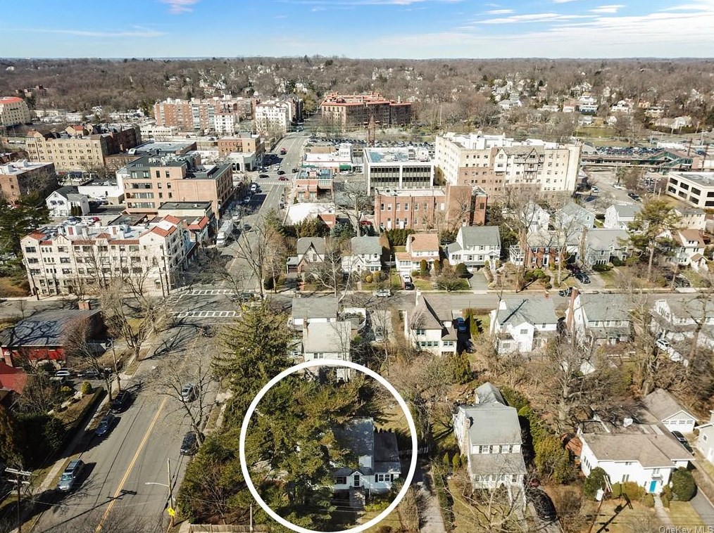 46 Concord Ave, Larchmont NY  10538-2928 exterior