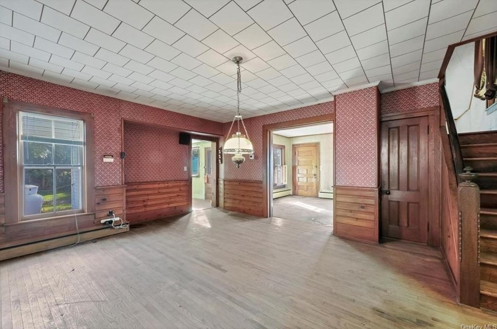 20 Plank Rd, Newburgh NY  12550-1980 exterior