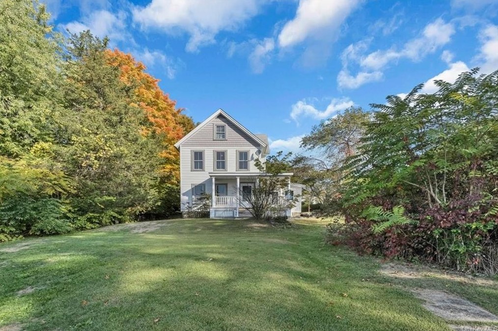 20 Plank Rd, Newburgh NY  12550-1980 exterior