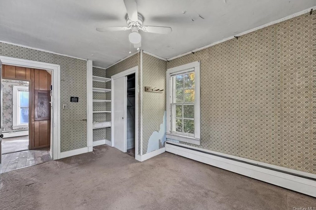 20 Plank Rd, Newburgh NY  12550-1980 exterior