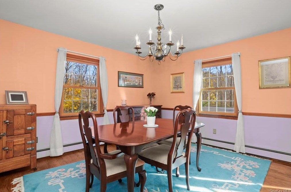 27 Lakeside Dr, Katonah NY  10536-1612 exterior