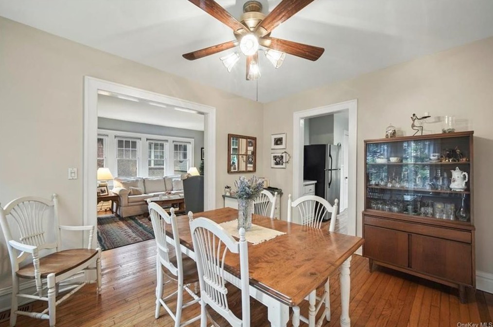 410 Decatur Ave, Peekskill NY 10566-2109 exterior