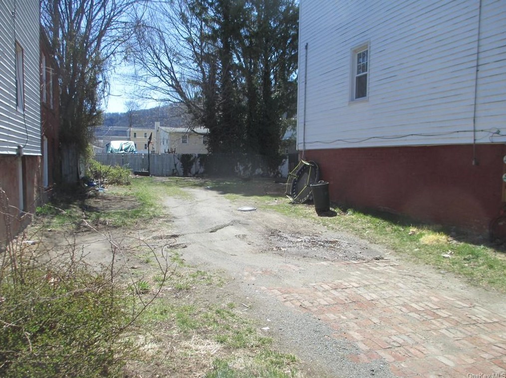 38 Jefferson St, Haverstraw NY  10927-1612 exterior