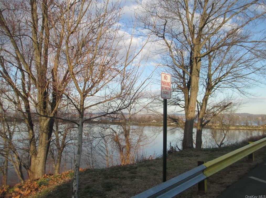 38 Jefferson St, Haverstraw NY  10927-1612 exterior