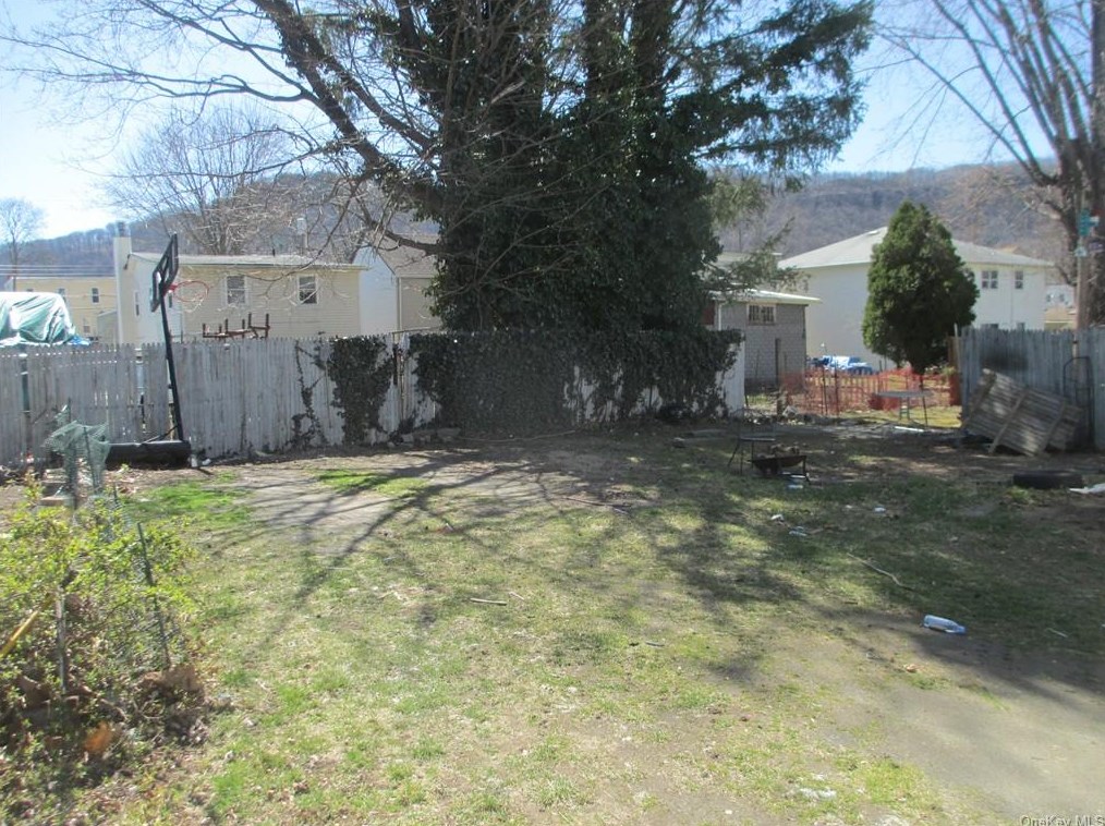 38 Jefferson St, Haverstraw NY  10927-1612 exterior