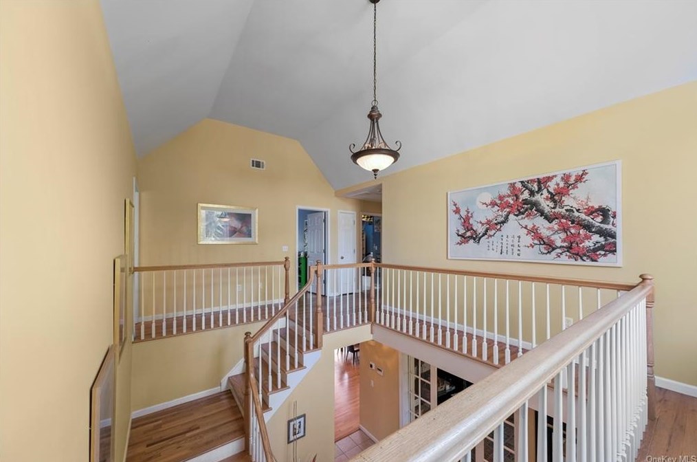 16 Tango Ln, Kent Lakes NY  10512-2242 exterior