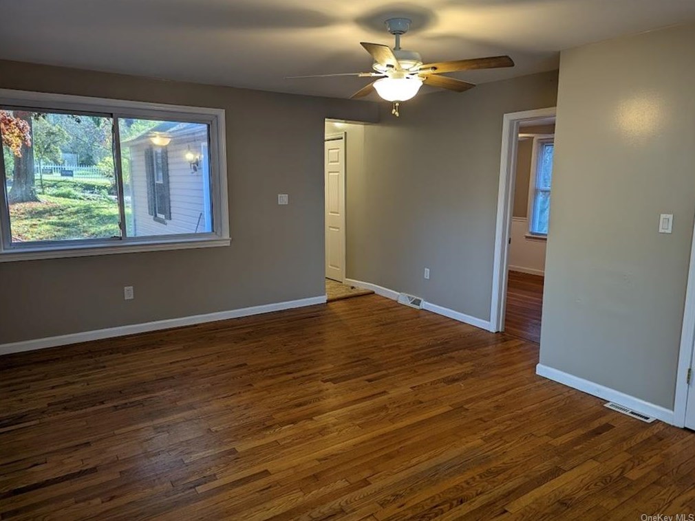 15 Garrison Rd, Kent Lakes NY  10512-5626 exterior