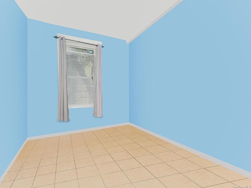 96 Elliott Ave, Yonkers NY 10705-2305 exterior