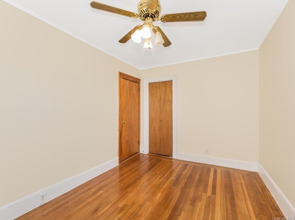 56 Crotty Ave, Yonkers NY 10704-2730 exterior