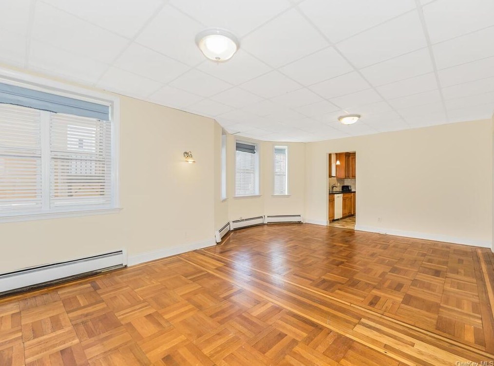 56 Crotty Ave, Yonkers NY 10704-2730 exterior