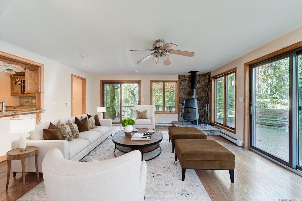 38 Old Sylvan Lake Rd, East Fishkill NY  12533-7434 exterior