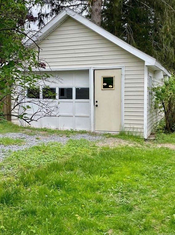 7 Cross St, Port Jervis NY  12771-1115 exterior