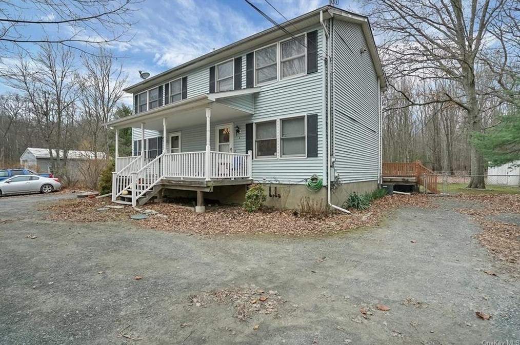 110 Bushville Rd, Westtown NY  10998-2727 exterior