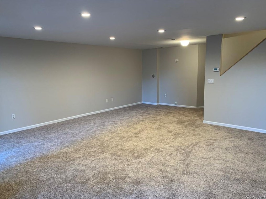 15 Crystal Hill Dr, Mount Ivy NY  10970-2601 exterior