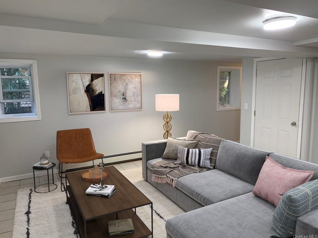 14 Field St, Peekskill NY  10566-4005 exterior