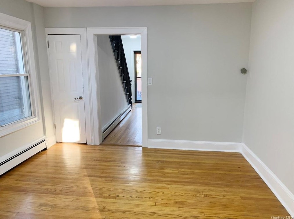 14 Field St, Peekskill NY  10566-4005 exterior