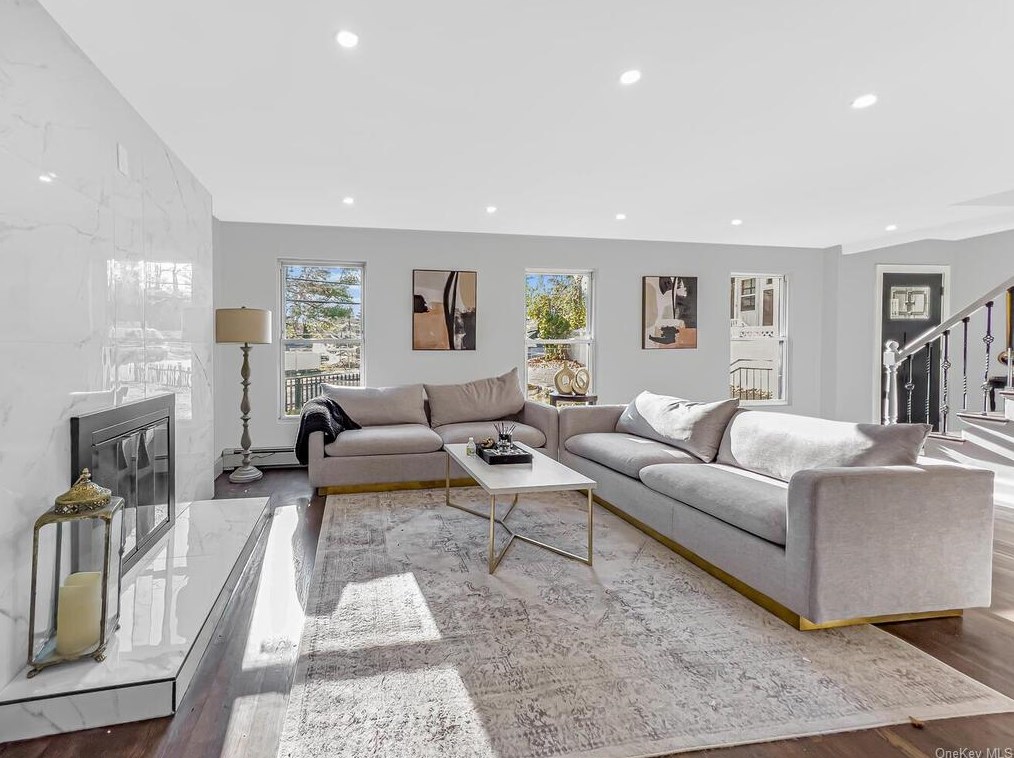 1006 Grove St, Mamaroneck NY  10543-1711 exterior