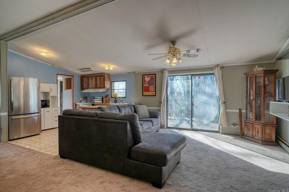 56 Hemmer Rd, Jeffersonville NY  12748-5406 exterior